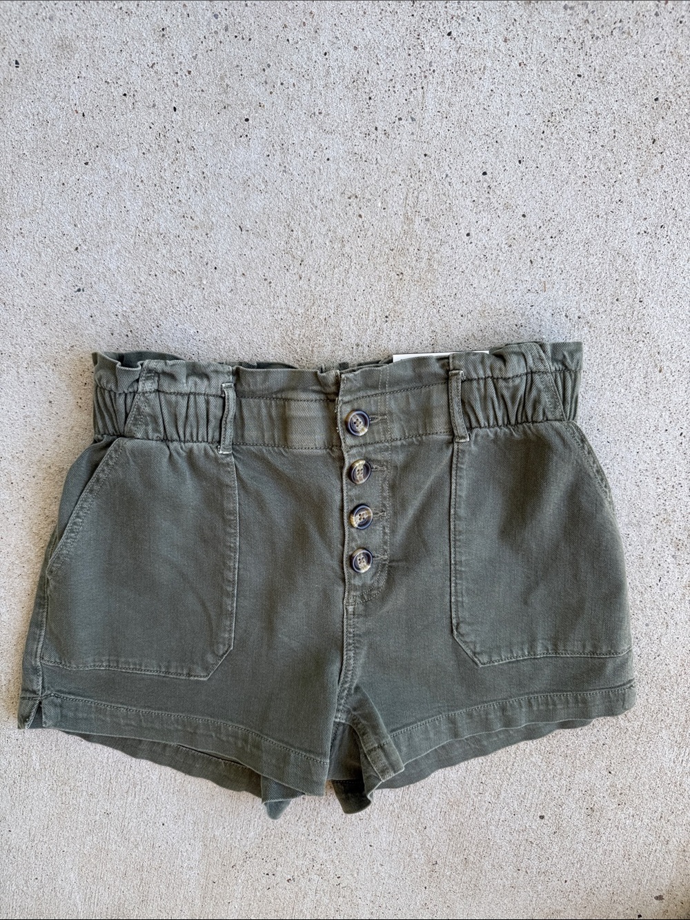 NWT American Eagle Olive Super High Rise Mom Shorts W Button Fly Size 2 - Picture 6 of 11